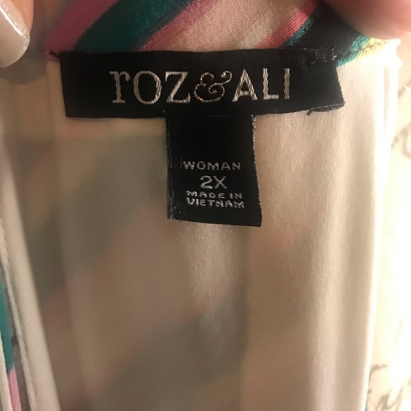 Roz & Ali Maxi Dress 🏖 - Picture 9 of 12